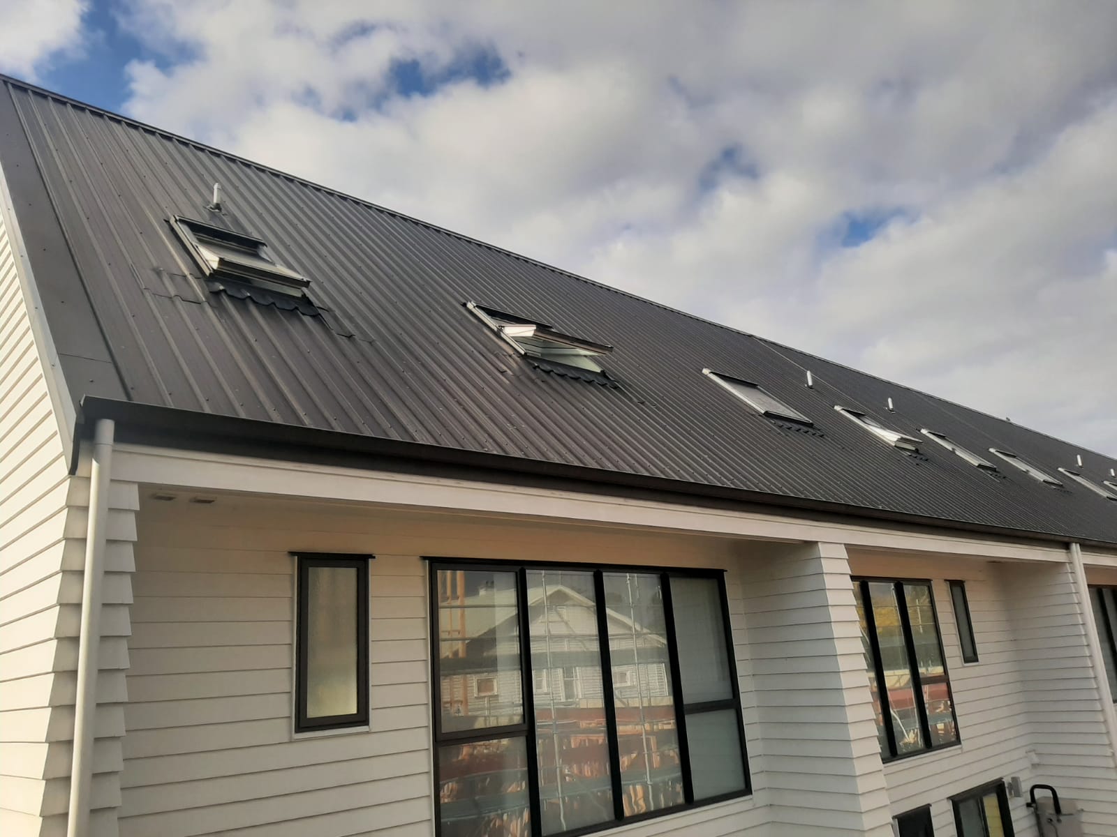 Colorsteel roofing installation in progress